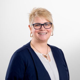 Justine Pasch